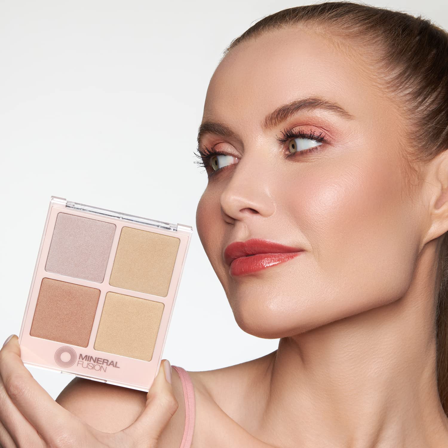 Mineral Fusion Natural Brands - Highlighter Palette Stargazing (12.8g) - Image 7