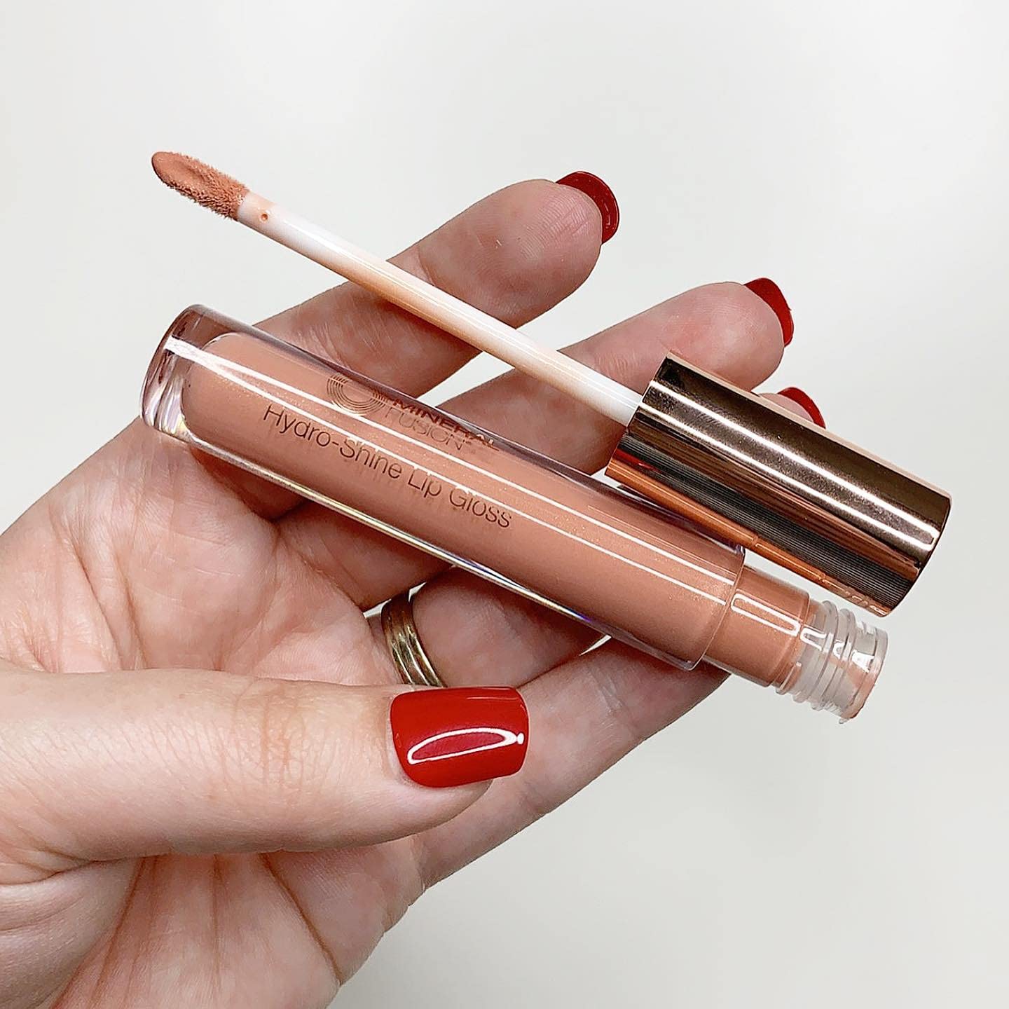 Mineral Fusion Natural Brands - Hydro-shine Lip Gloss Barcelona (5ml) - Image 7